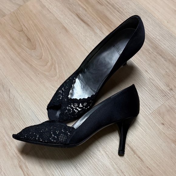 Stuart Weitzman Black Lace Peep-Toe Pumps - Picture 11 of 11
